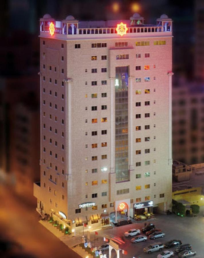 Al Safir Tower - Residence Manama Extérieur photo