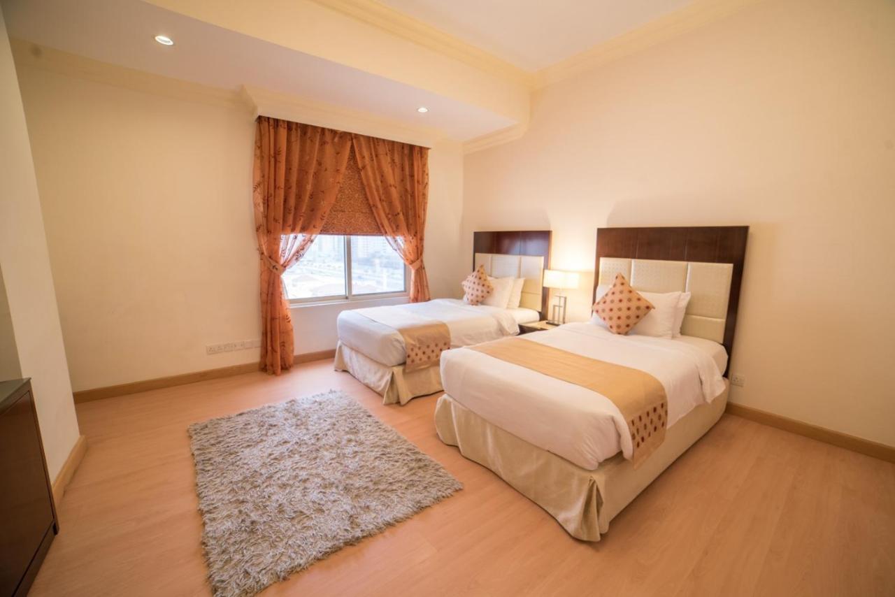 Al Safir Tower - Residence Manama Extérieur photo