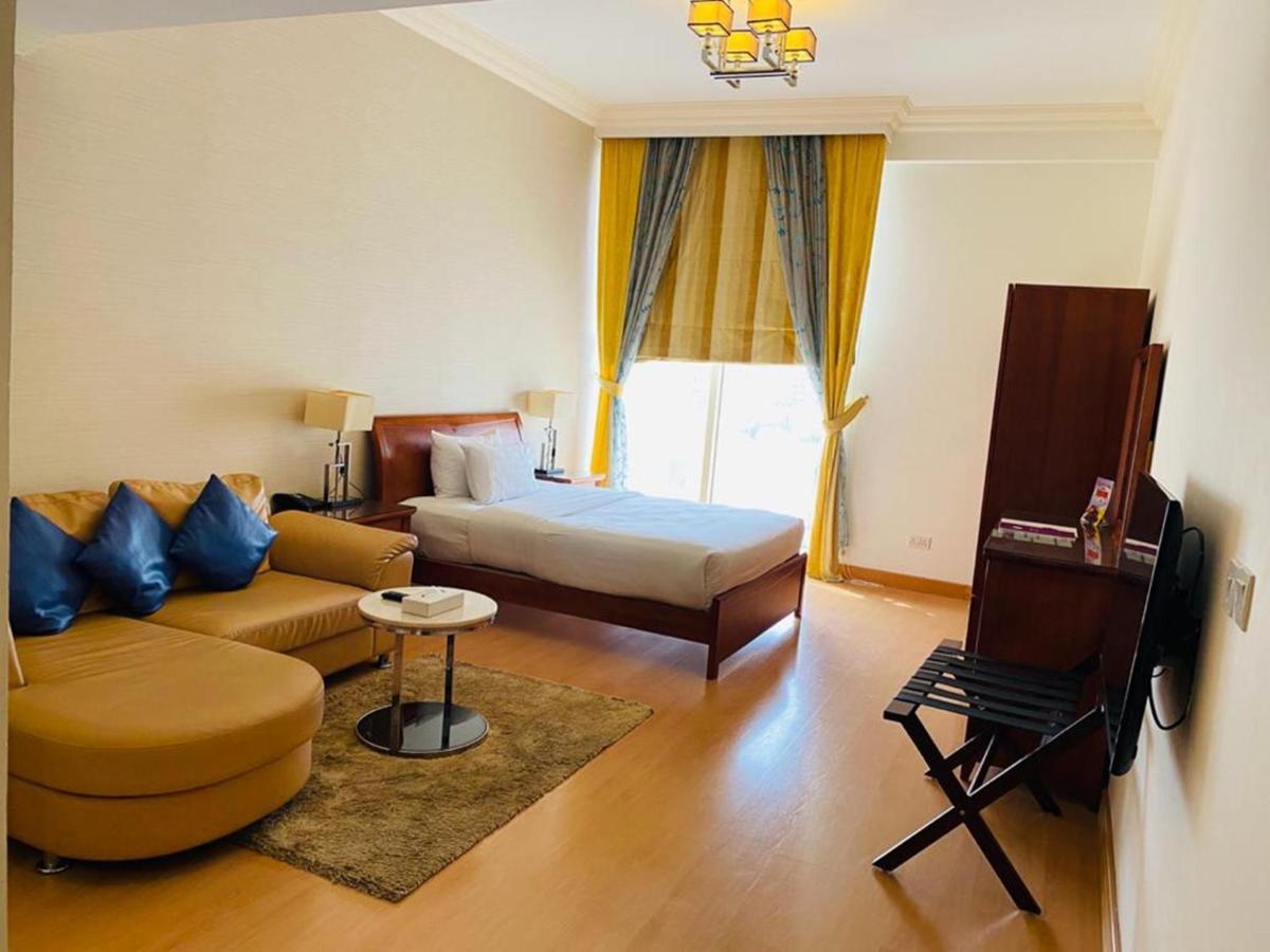 Al Safir Tower - Residence Manama Extérieur photo