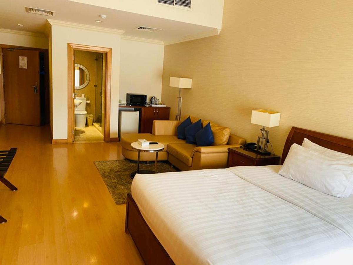 Al Safir Tower - Residence Manama Extérieur photo